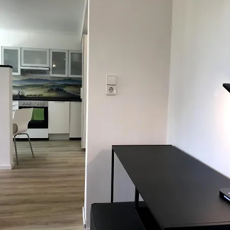 Apartamento Business Tuscany Mit Grosser Gartenterrasse