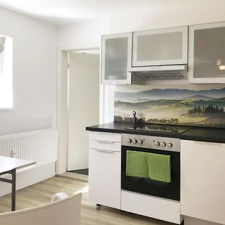 Business Tuscany Mit Grosser Gartenterrasse Apartamento